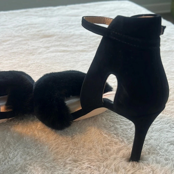 Antonio Melani Sz 8.5 Kayleigh Black Women Stiletto Fluffy Rabbit Fur Heels NWT - Picture 5 of 16